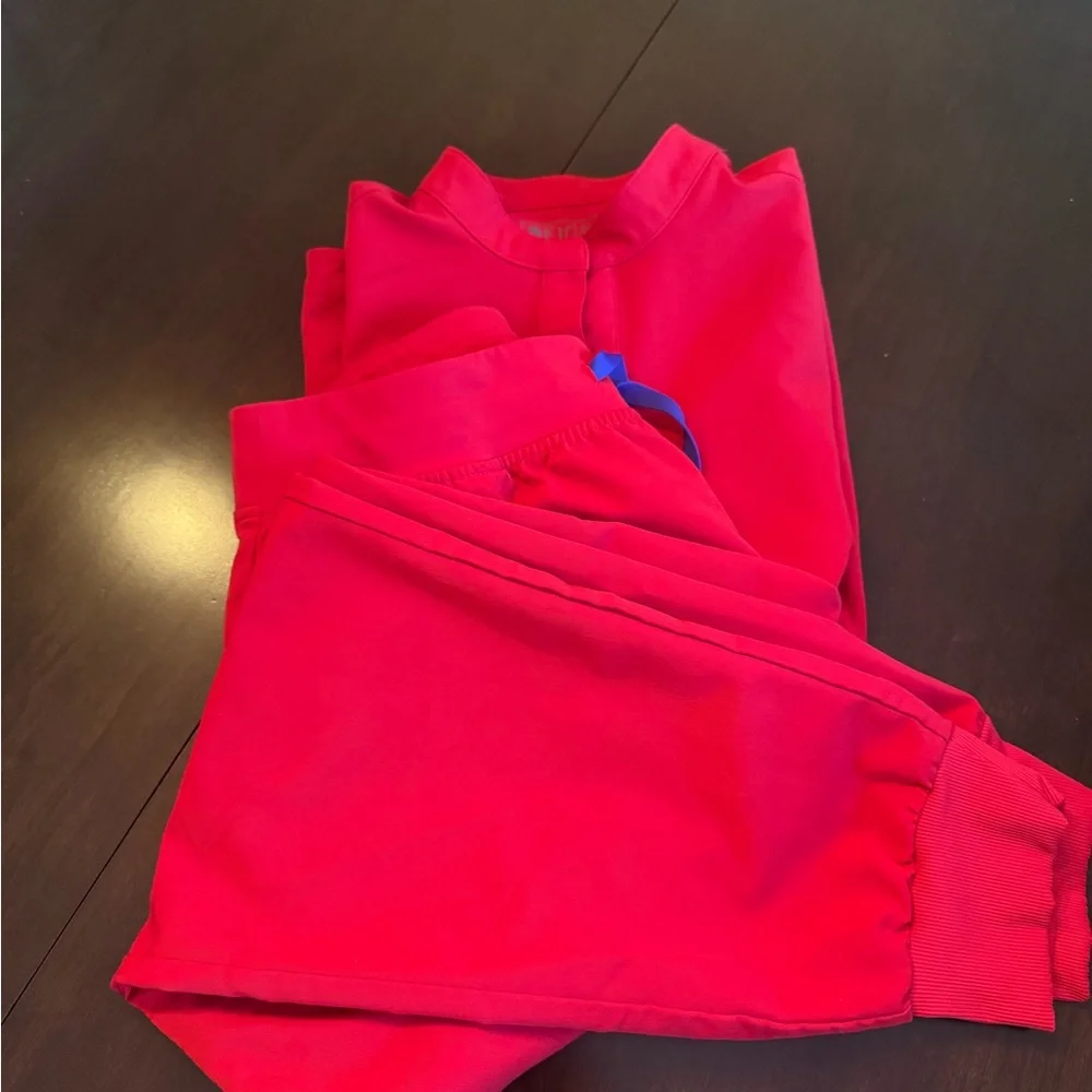 Red Figs Set - Picture 6 of 7